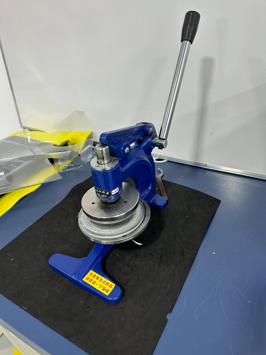 Lab cutting machine